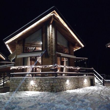 Natura Chalets Mega Chorio エクステリア 写真
